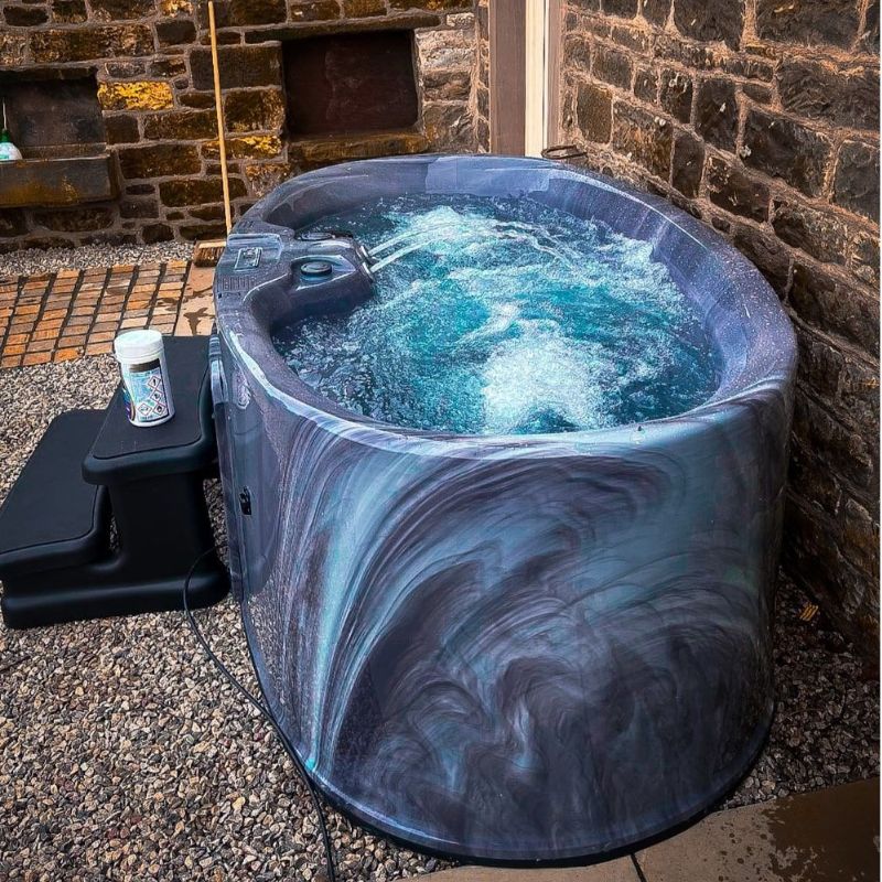 H2O Hot Tubs Just For 2 13Amp Hot Tub