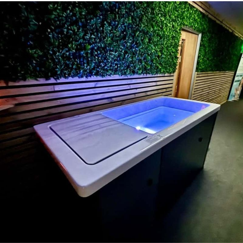 H2O Hot Tubs Chillax Cold Tub